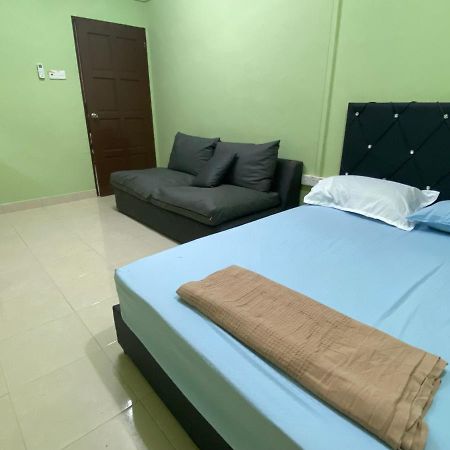 Homestay Ijaa Marang Exterior photo