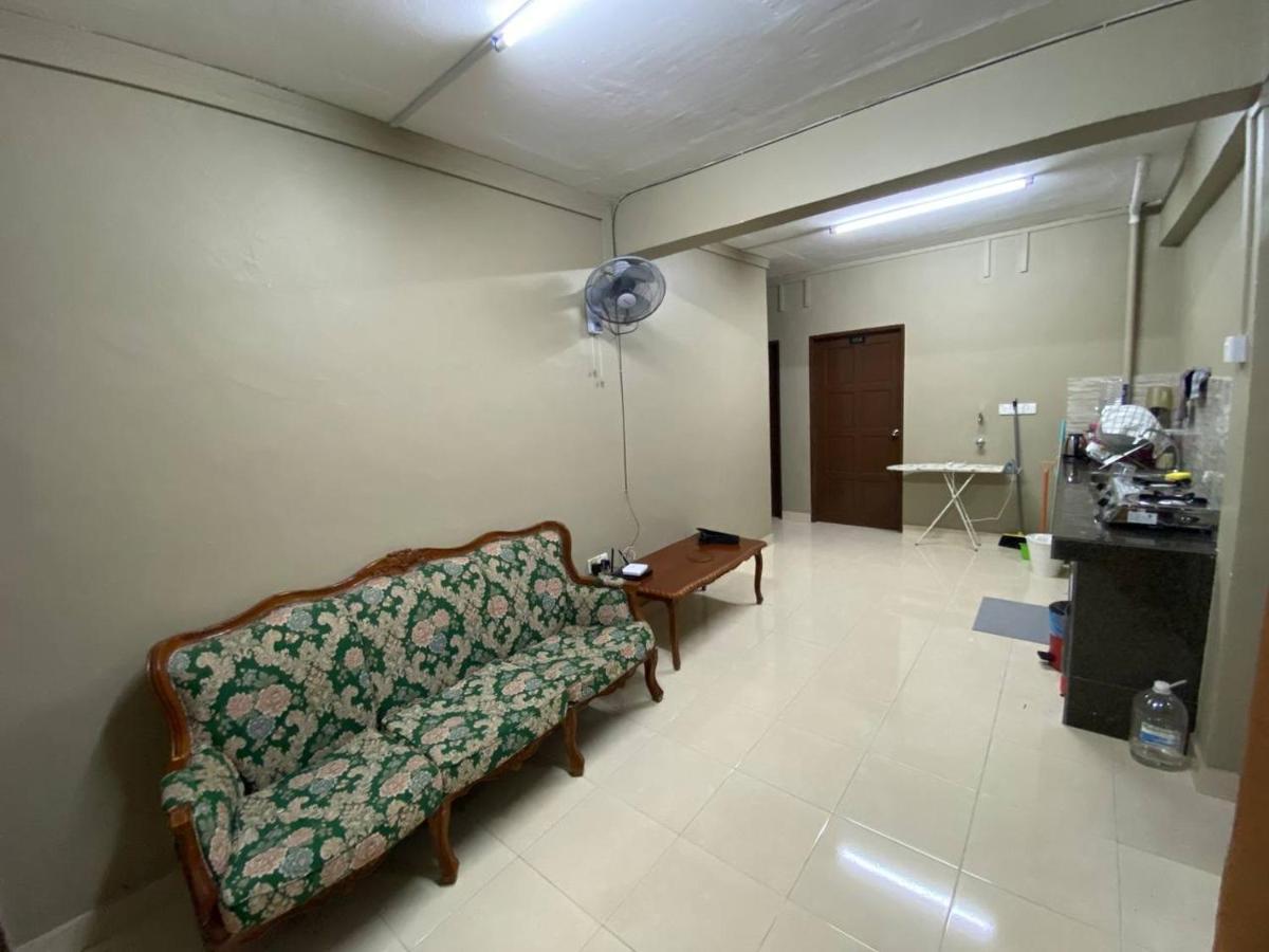 Homestay Ijaa Marang Exterior photo